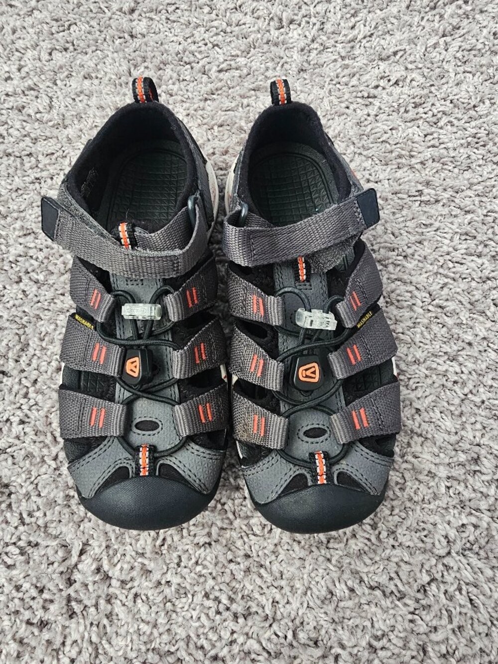 Keen Newport Neo H2 kids shoes size 13, gray/orange